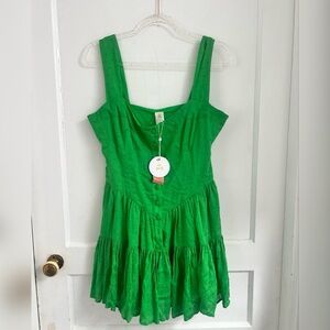 PQ Swim Everly Green Romper NEW With Tag
Size M/L